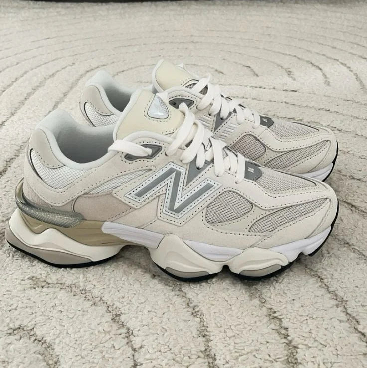 NB 9060 Sea Salt Moonbeam